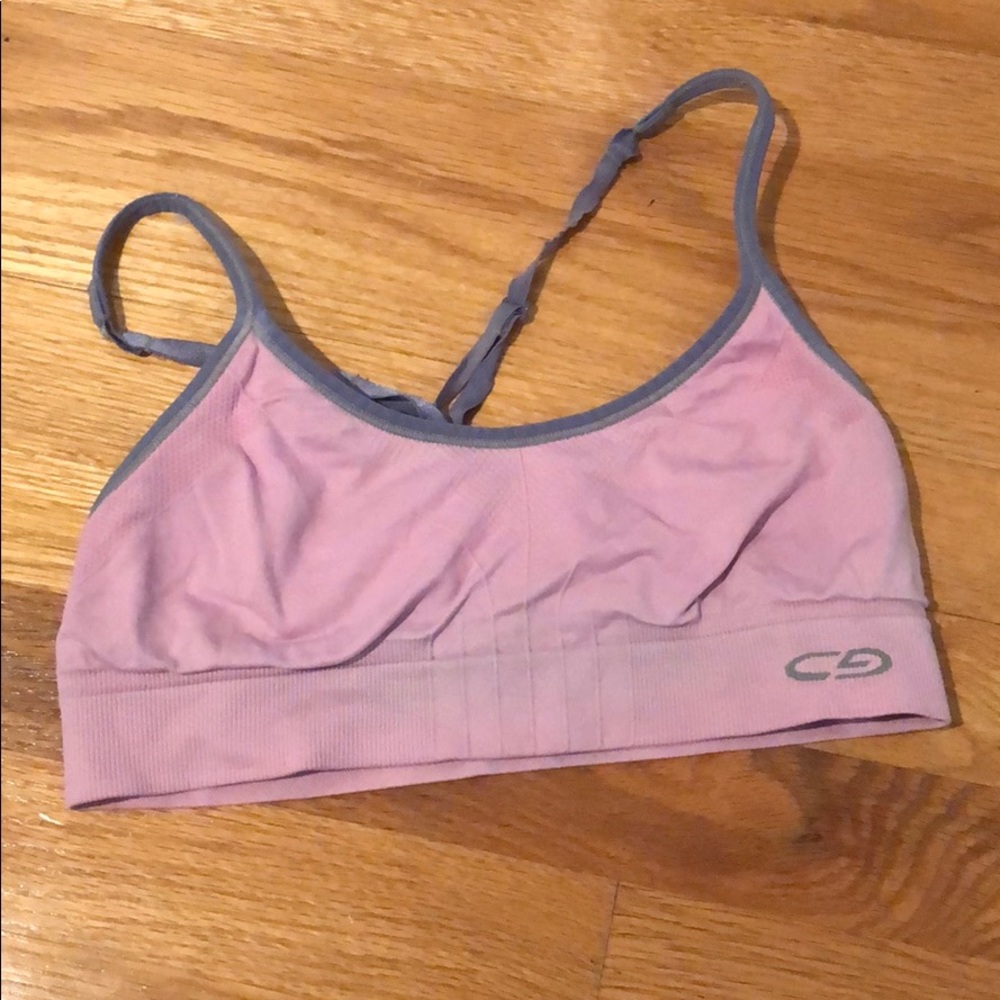 Sports bra